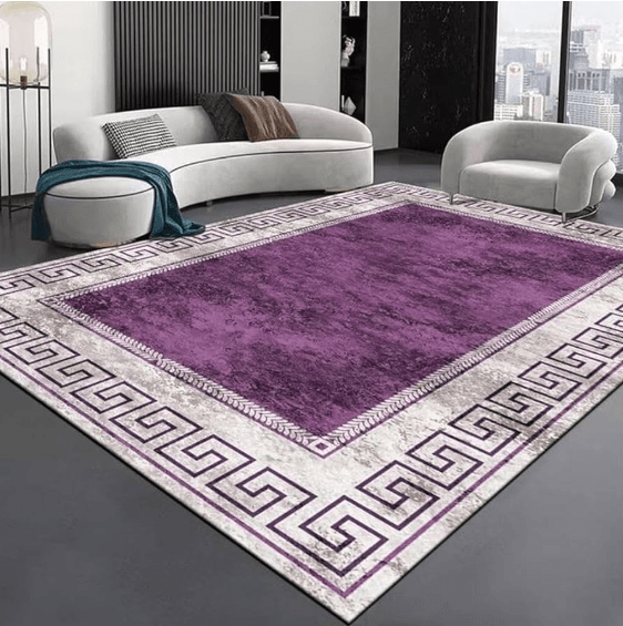 Tapete roxo e branco